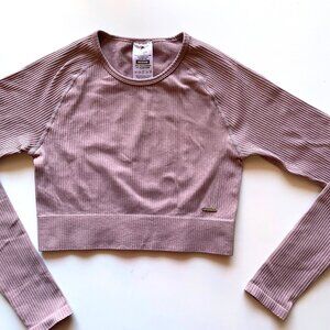 Lilias Active Ribbed Seamless Crop Top Medium Compression Activewear Dasty Pink